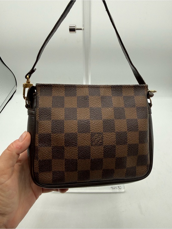 Louis Vuitton Handbags - Authentic Louis Vuitton